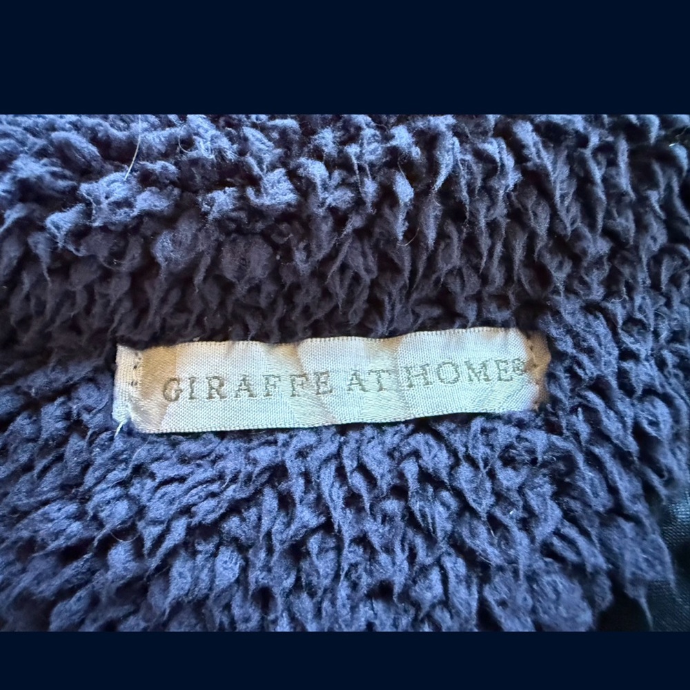 Giraffe At Home Blanket - Navy - Picture 2 of 8